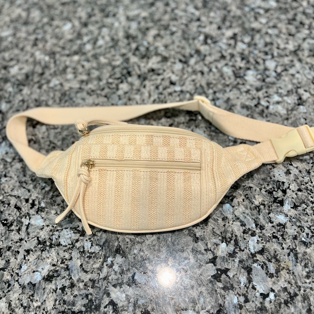 NWT- Belt Bag- Crème Color